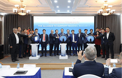 Trường ĐH FPT tham gia Liên minh bán dẫn vào ngày 27/11/2025.